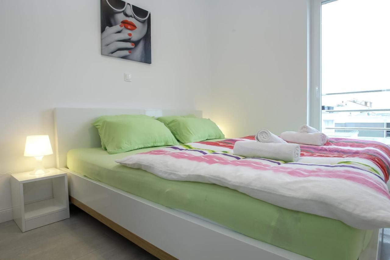 Apartments Tomana نوفاليا الغرفة الصورة
