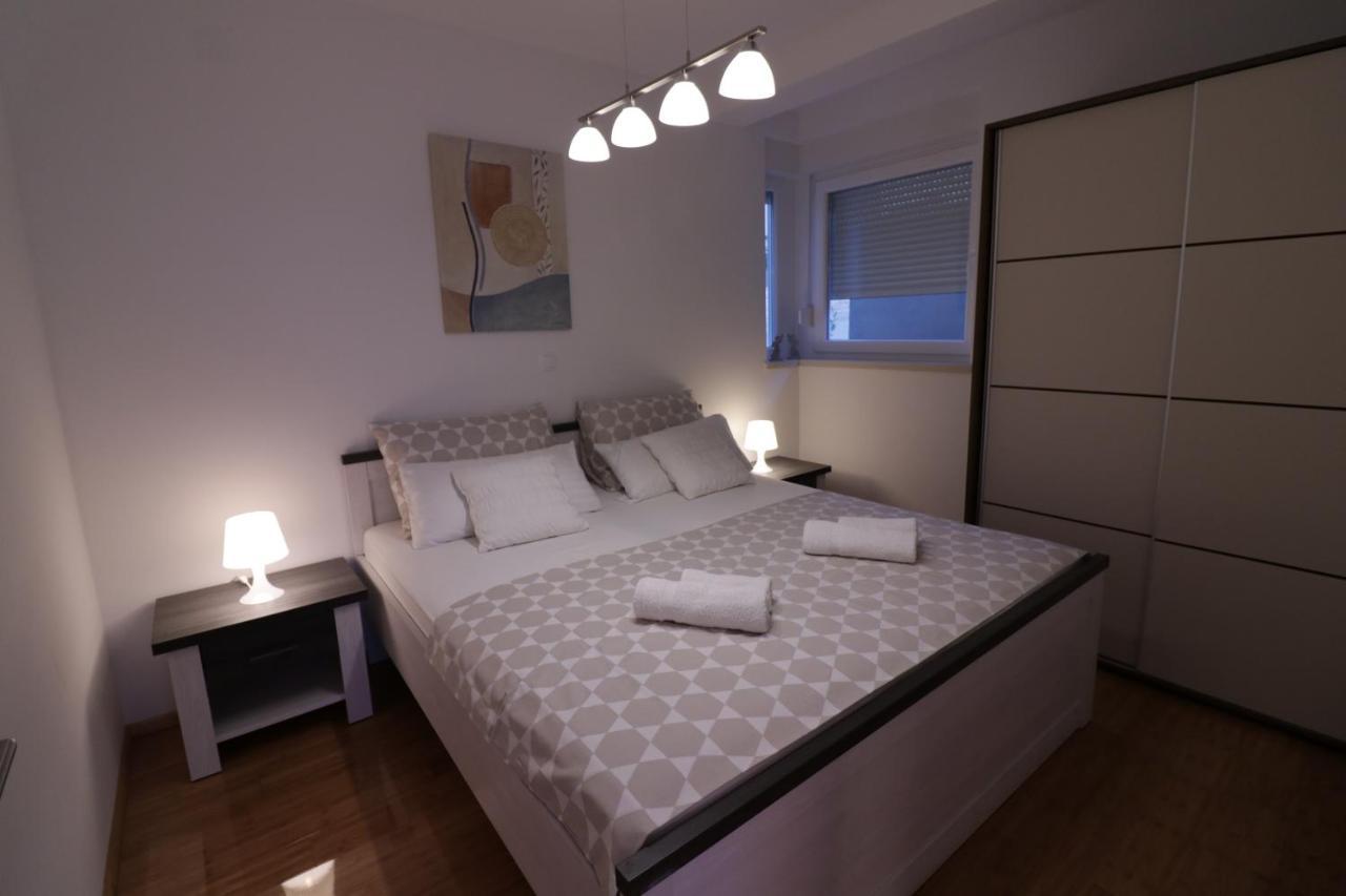 Apartments Tomana نوفاليا المظهر الخارجي الصورة