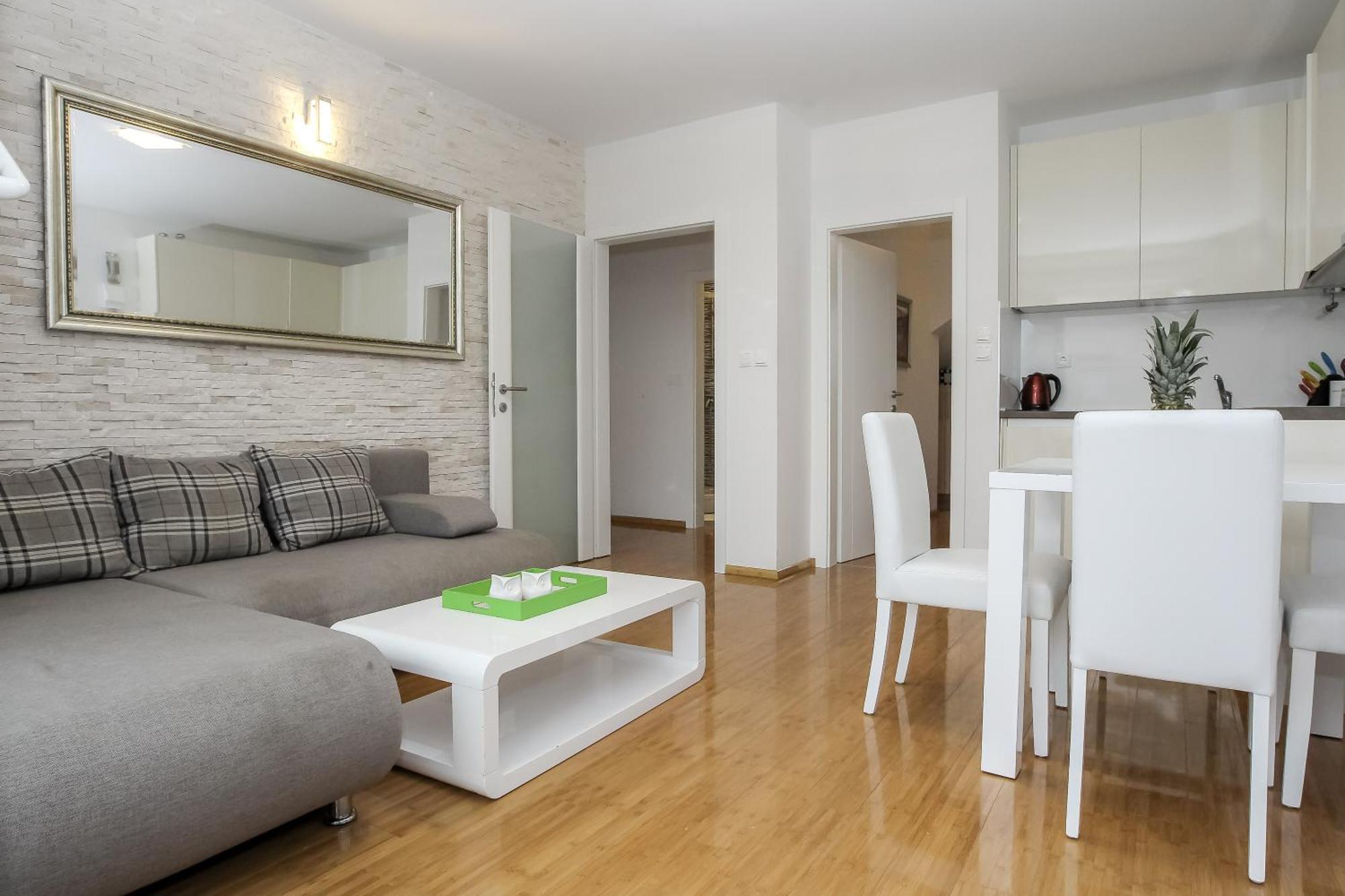 Apartments Tomana نوفاليا الغرفة الصورة