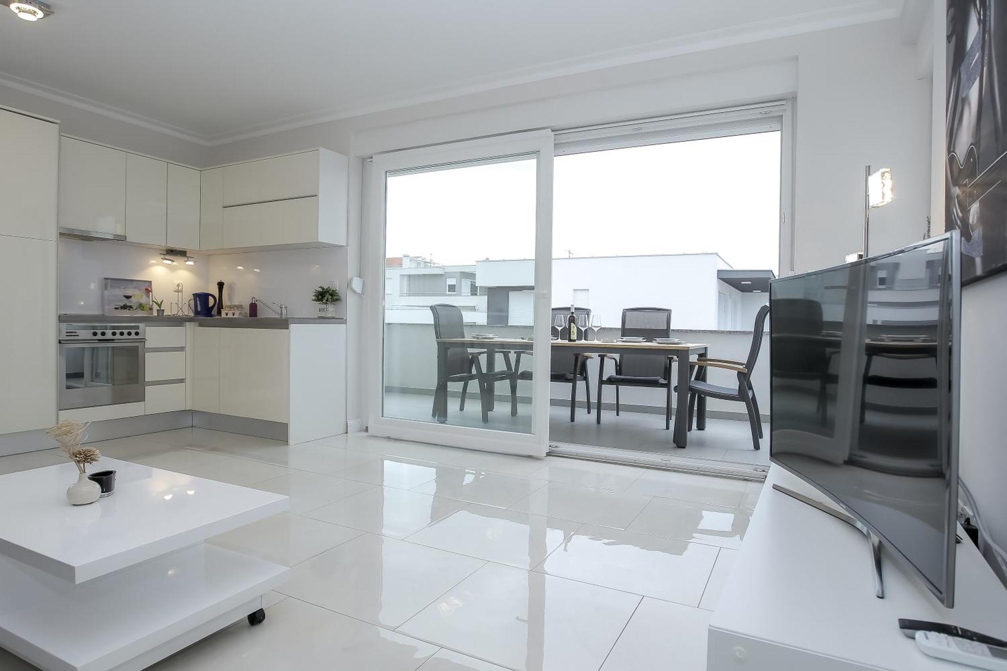 Apartments Tomana نوفاليا الغرفة الصورة